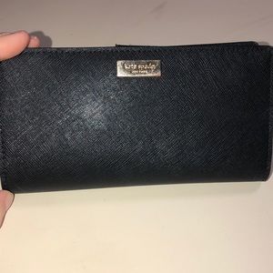 Black Kate Spade wallet